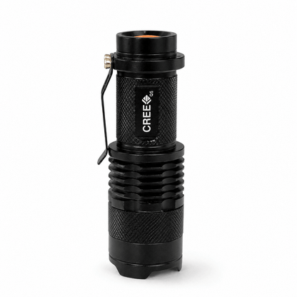Mini svítilna Black Airsoft CREE s dobíjecí baterií a nabíječkou