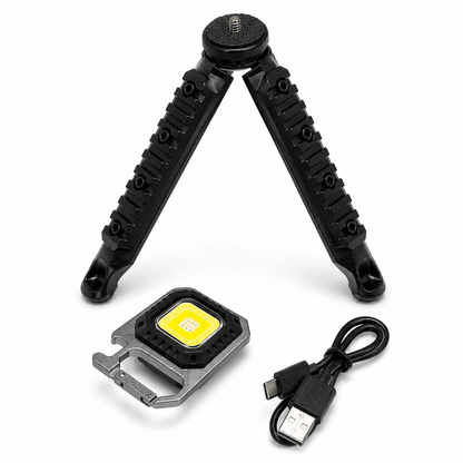 Multifunkcionalna LED svjetiljka BlackAirsoft LUMEX s karabinerom i magnetom