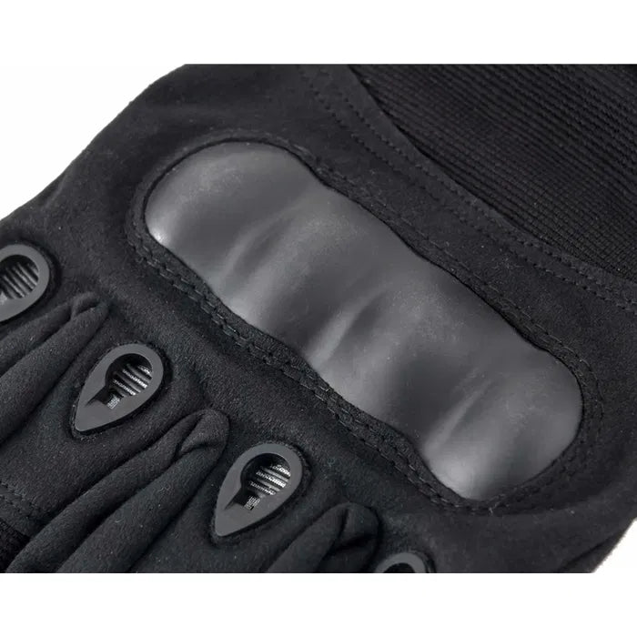 Taktische Handschuhe mit Protektoren