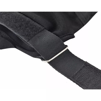 Taktische Handschuhe mit Protektoren