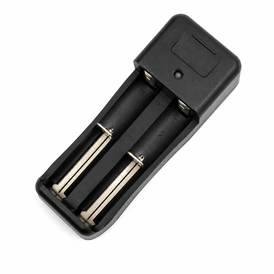 Lanternă LED UltraFire – set cu 2 baterii și încărcător